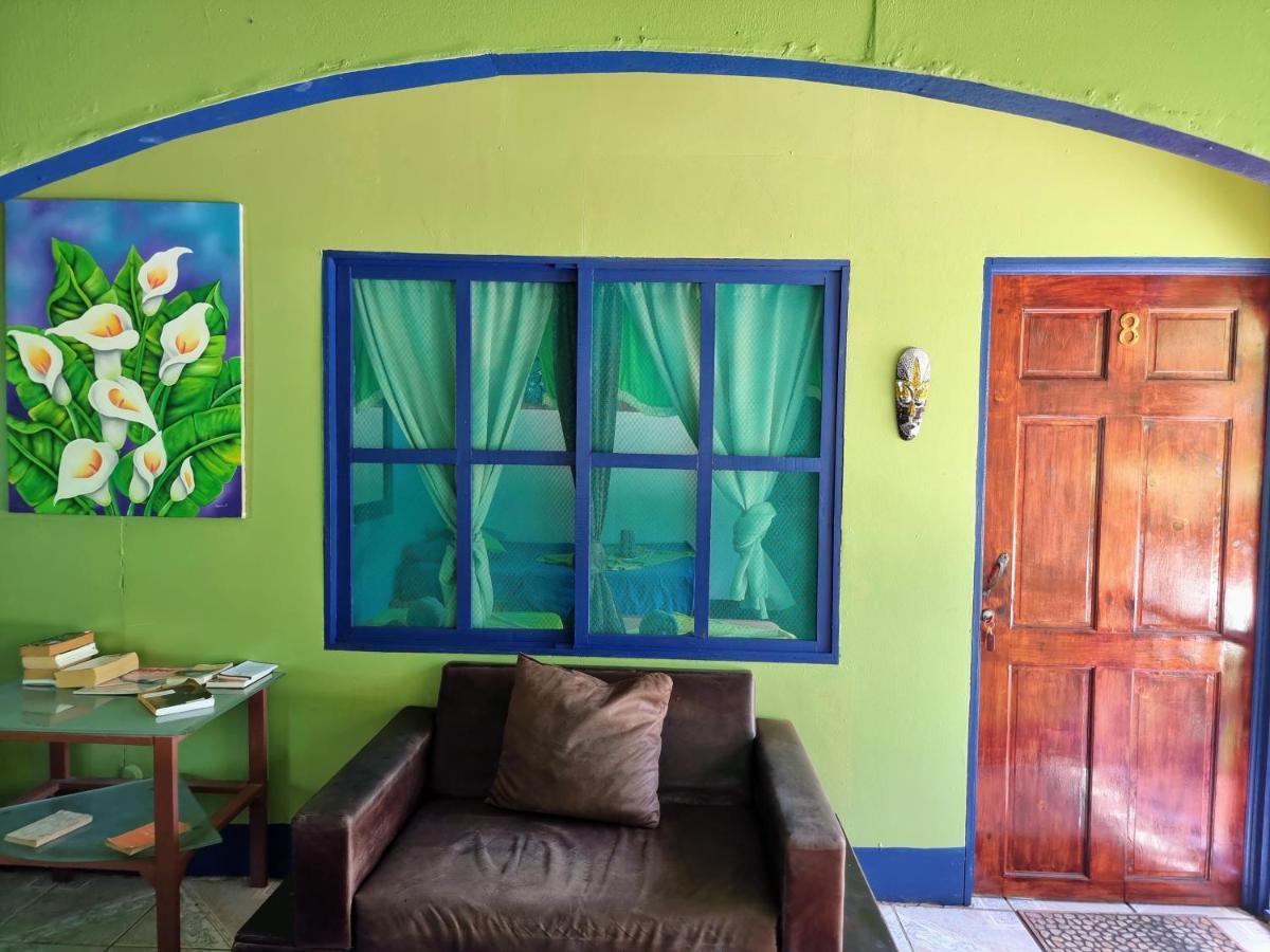 Cabinas Tortuguero Natural Hostel Екстериор снимка