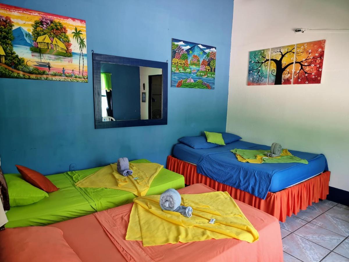 Cabinas Tortuguero Natural Екстериор снимка