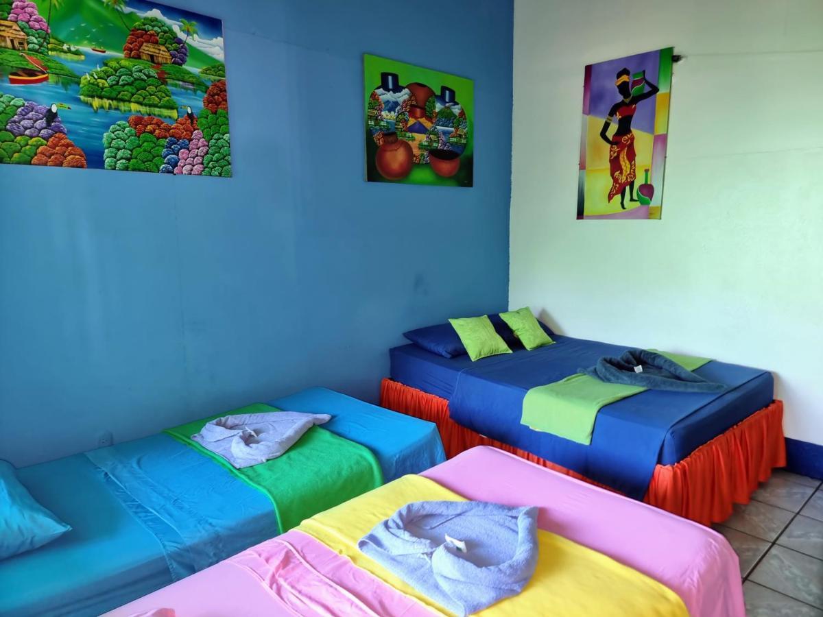 Cabinas Tortuguero Natural Екстериор снимка
