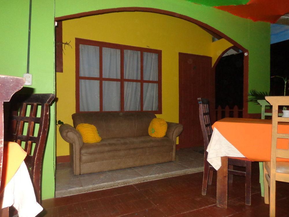 Cabinas Tortuguero Natural Hostel Екстериор снимка