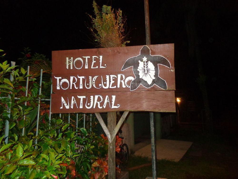 Cabinas Tortuguero Natural Hostel Екстериор снимка