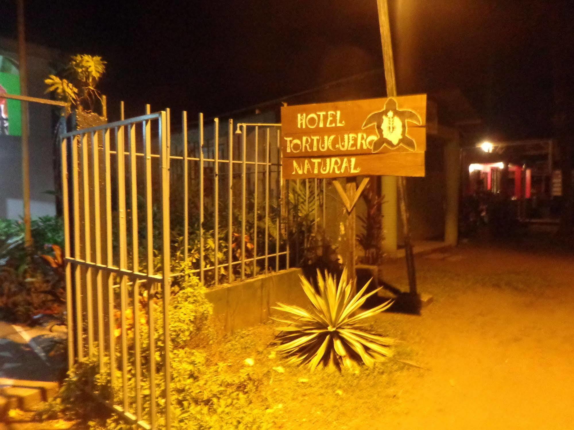 Cabinas Tortuguero Natural Екстериор снимка